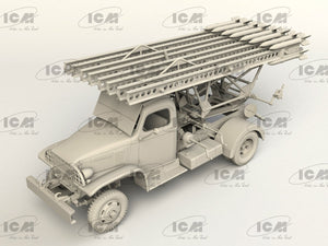 ICM 35596 BM-13-16 on G7107 chassis with Soviet crew 1/35 – image 2
