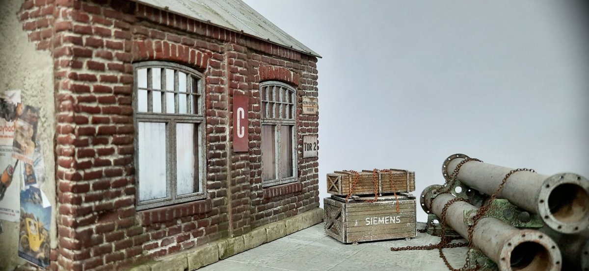 RT-Diorama 35286 Diorama-Base: &amp;quot;Factory Yard&amp;quot; 1/35 – zdjęcie 6