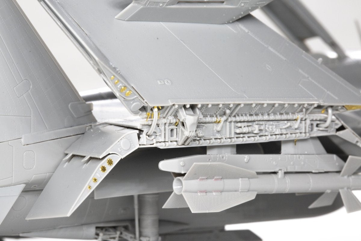 MiniBase 8001 SU-33 Flanker-D 1/48 – Bild 27