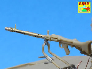 Aber 35L-098 Set of 2 barrels for German tank machine gun MG 34 with Panzermantel 1/35 – image 6