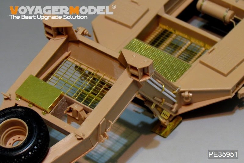 Voyager Model PE35951 Modern US Army M911 C-HET &amp;amp;M747 Heavy Equipment Semi-Trailer For MENG SS-013 1/35 – zdjęcie 30