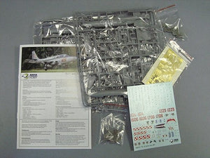 Arma Hobby 70001 TS-11 Iskra bis DF - deluxe set 1/72 – image 2
