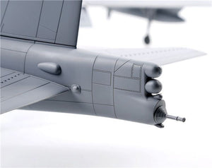 Modelcollect UA72200 B-52H U.S. Stratofortress strategic Bomber 1/72 – zdjęcie 18