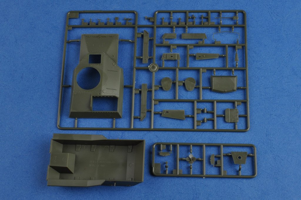 Hobby Boss 83825 Russian T-40 Light Tank 1/35 – image 7
