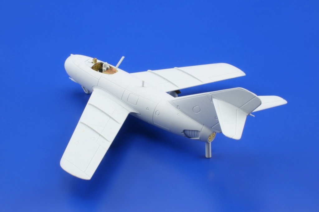 Eduard 73358 MiG-15 1/72 AIRFIX – zdjęcie 3