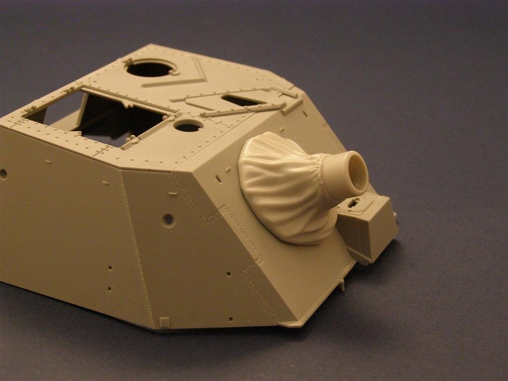 Panzer Art RE35-023 Sturmpanzer IV Mantel with canvas cover 1/35 – imagen 3