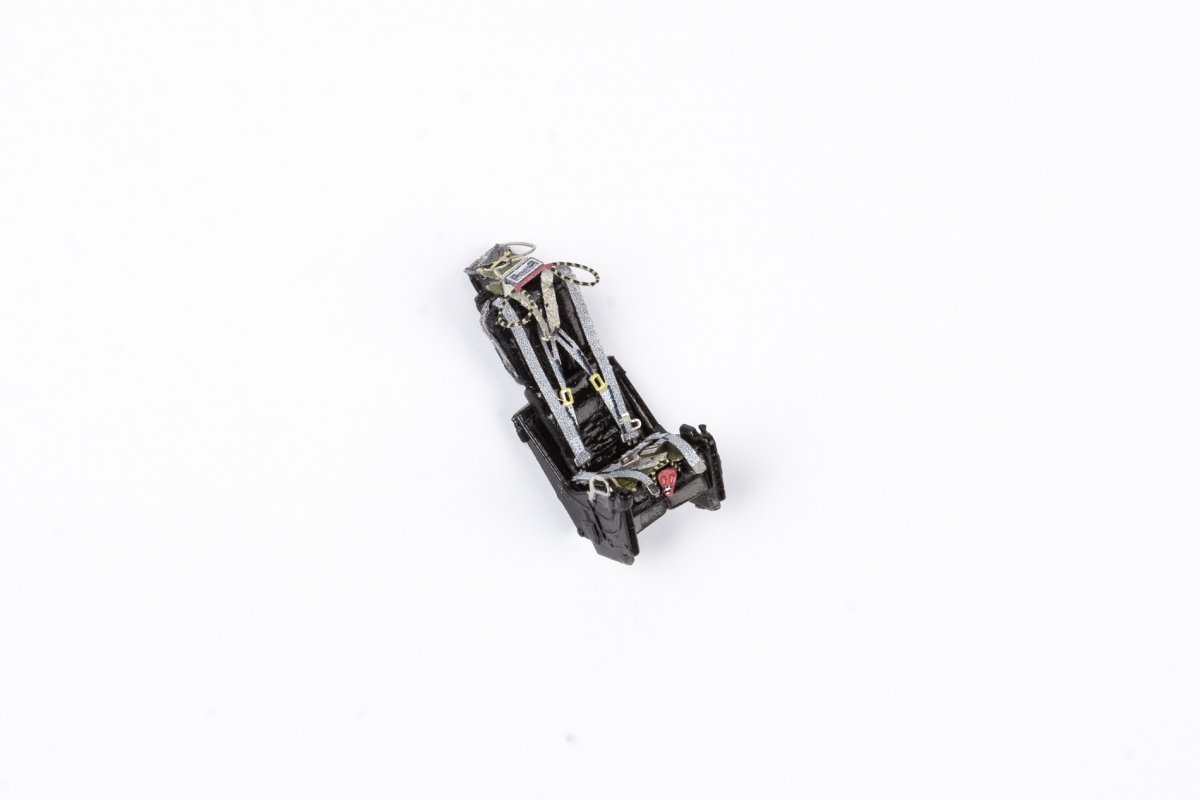 Eduard SS747 F-4E FINE MOLDS 1/72 – zdjęcie 2