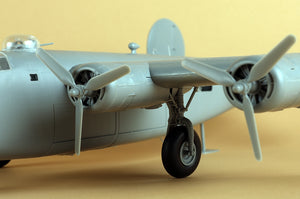 Hobby Boss 81774 Consolidated B-24J Liberator 1/48 – zdjęcie 16