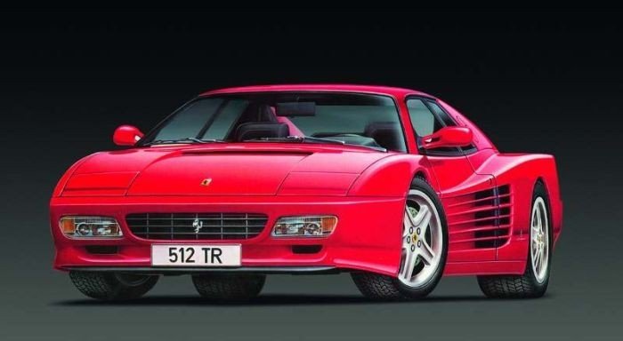 Revell 07084 Ferrari 512 TR 1/24 – image 2