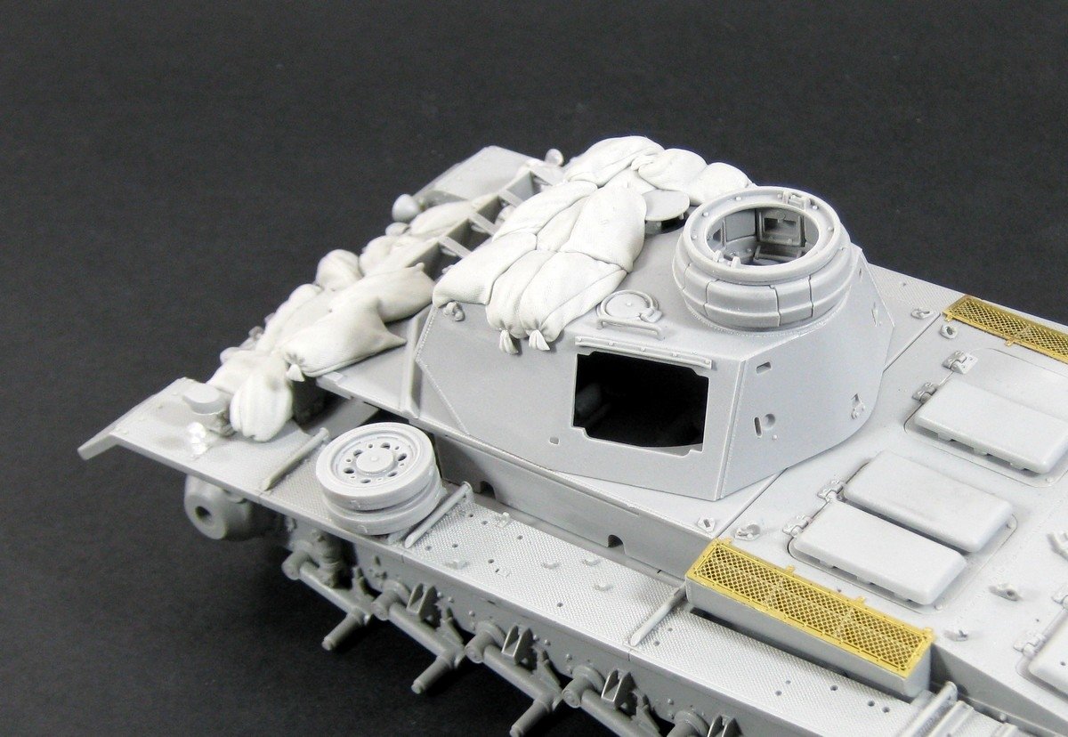 Panzer Art RE35-140 Sand armor for Panzer III (North Africa) 1/35 – image 4