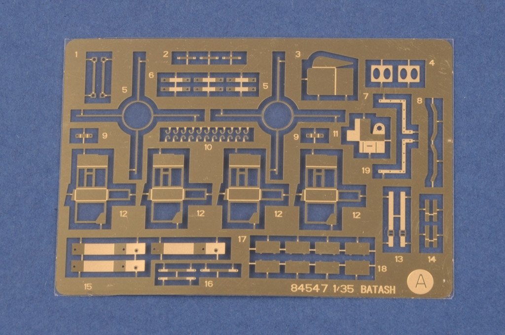 Hobby Boss 84547 IDF PUMA CEV 1/35 – image 3