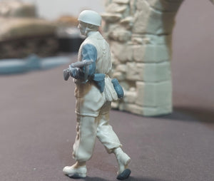 Panzer Art FI35-242 German fallschirmjager on the march 1/35 – immagine 2
