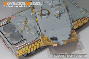 Voyager Model PE351266 Modern German Leopard 2A5/A6 MBT Ukraine Basic For Border BT-002 1/35 – image 4