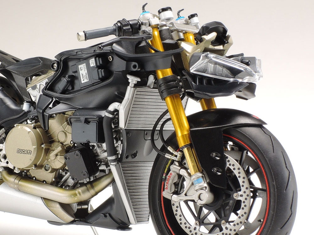 Tamiya 14132 Ducati 1199 Panigale S Tricolore 1/12 – zdjęcie 9