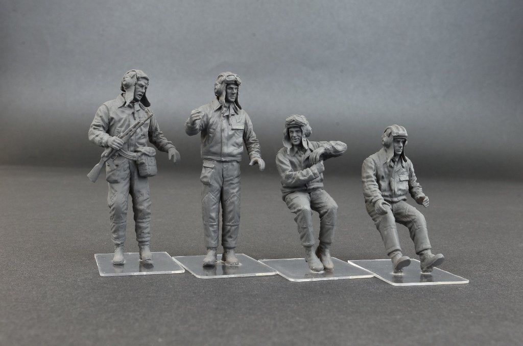 MiniArt 37037 Soviet Tank Crew 1960-70s 1/35 – image 2