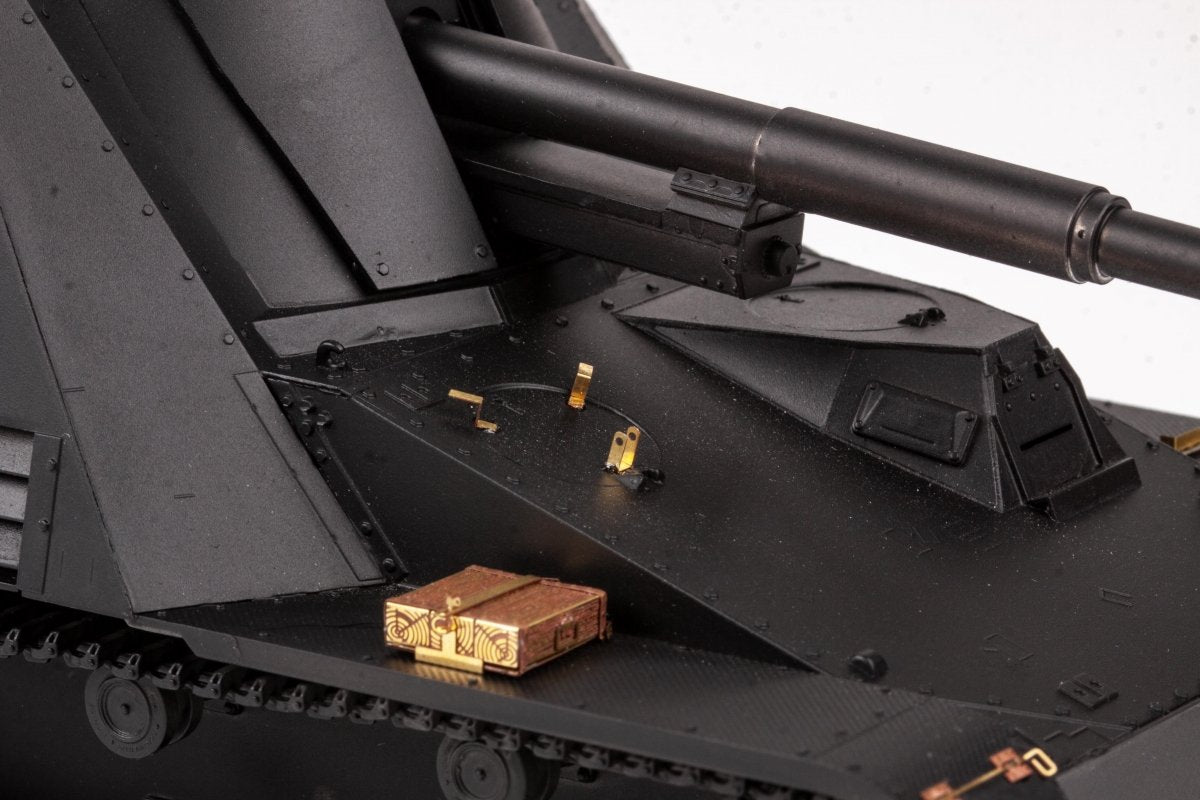Eduard 36506 Sd. Kfz. 164 Nashorn BORDER MODEL 1/35 – zdjęcie 4