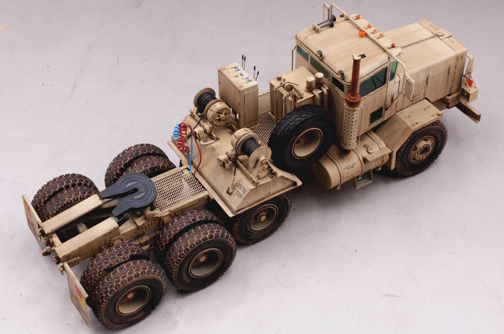 Hobby Boss 85519 M911 C-HET w/m747 Heavy Equipment Semi-Trailer 1/35 – zdjęcie 10