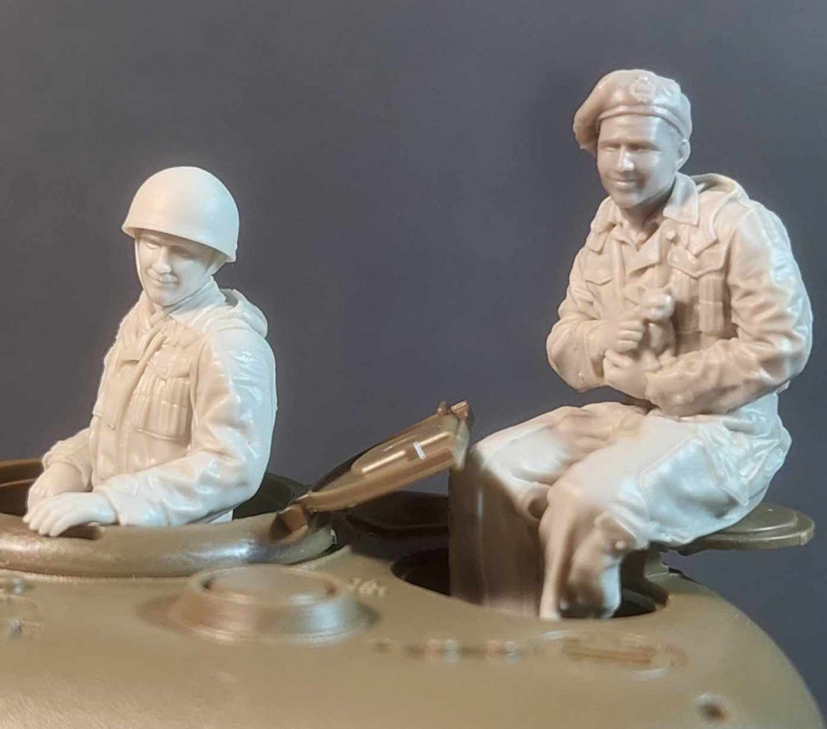 Panzer Art FI35-215 British Sherman tanks turret Pixie suit set 1/35 – zdjęcie 3