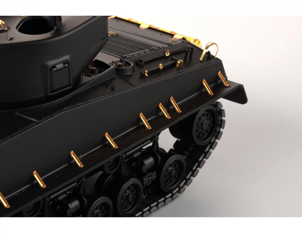 Eduard 36350 M4A3E8 ITALERI 1/35 – zdjęcie 3
