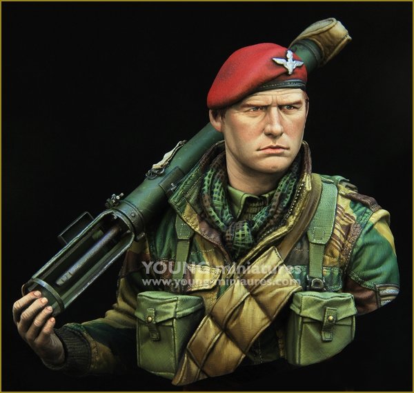 Young Miniatures YM1871 British Airborne WWII with PIAT 1/10 – zdjęcie 5