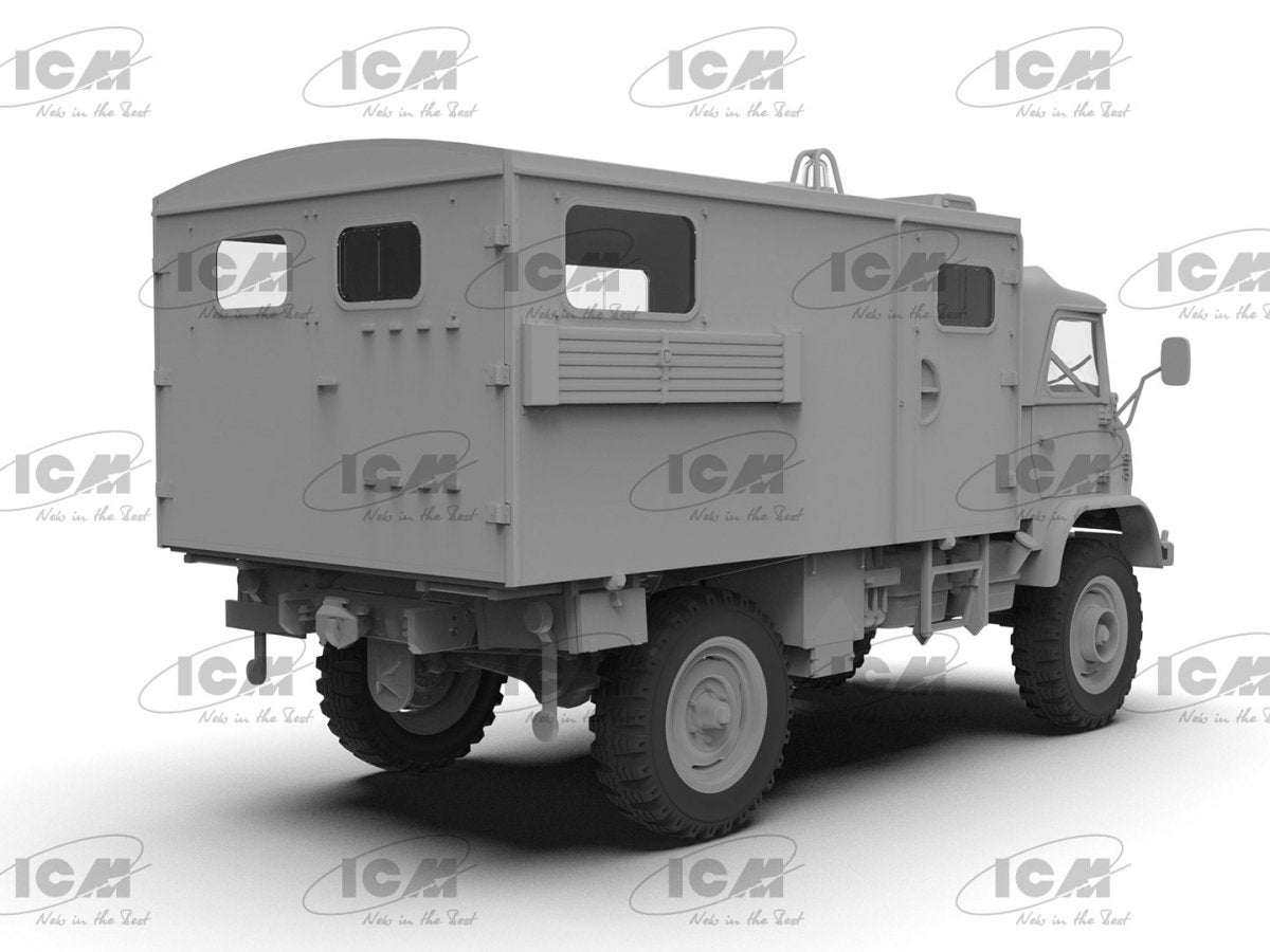 ICM 35138 Unimog S 404 Krankenwagen German Military Ambulance 1/35 – image 13