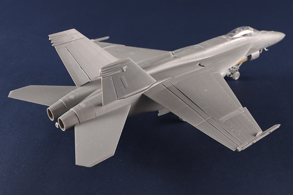 Hobby Boss 85818 F/A-18E Super Hornet VFC-12 1/48 – zdjęcie 10