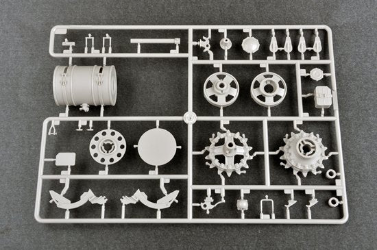 Trumpeter 00925 Russian T-72B1 MBT w/kontakt-1 reactive armor 1/16 – zdjęcie 11