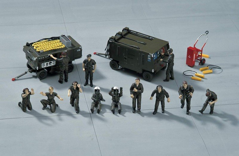 Hasegawa X48-4 US Ground Crew Set A 1/48 – zdjęcie 2