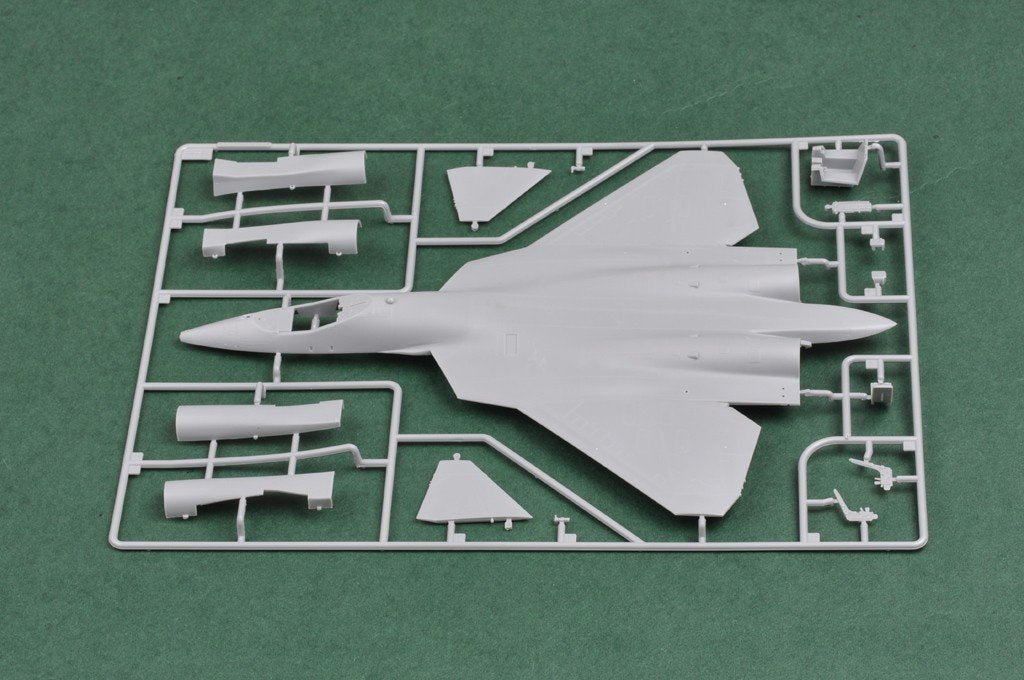 Hobby Boss 87257 Russian T-50 PAK-FA 1/72 – zdjęcie 6