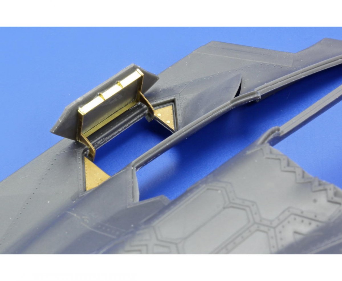 Eduard 48792 F-35B exterior KITTY HAWK 1/48 – image 2
