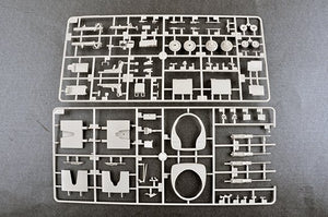 Trumpeter 03221 F-100C Super Saber 1/32 – image 18