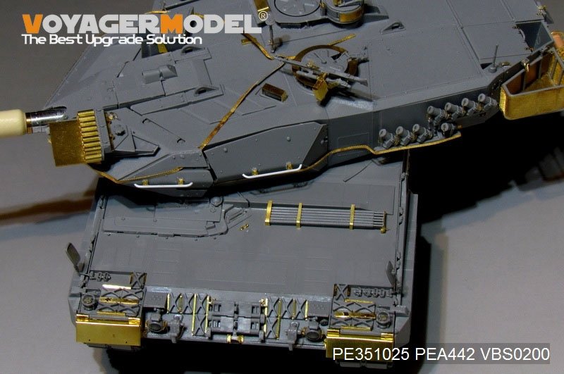 Voyager Model PE351025 Modern German Leopard 2A5 Basic For Border BT-002 1/35 – zdjęcie 7
