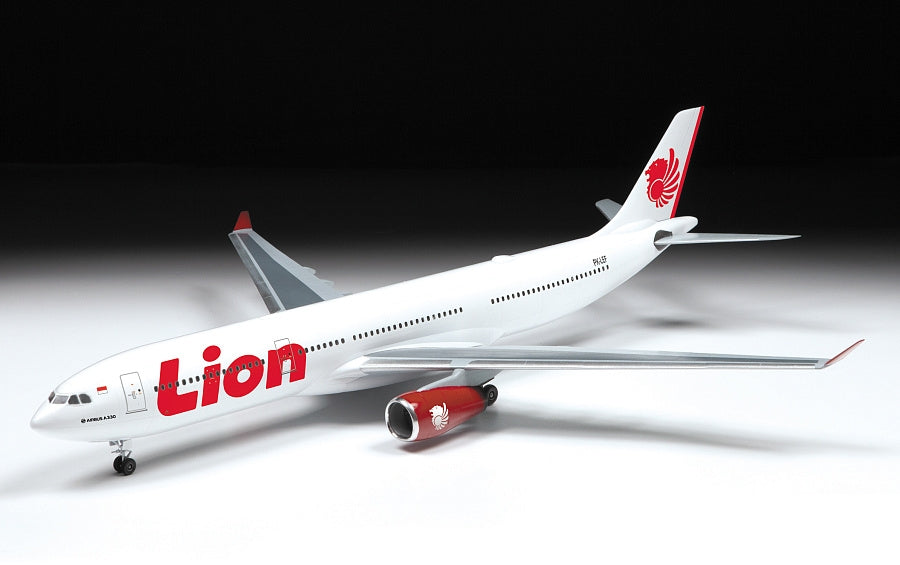 Zvezda 7044 Civil airliner Airbus A330-300 1/144 – image 2