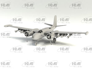 ICM 48280 B-26K with USAF Pilots &amp;amp; Ground Personnel 1/48 – zdjęcie 2