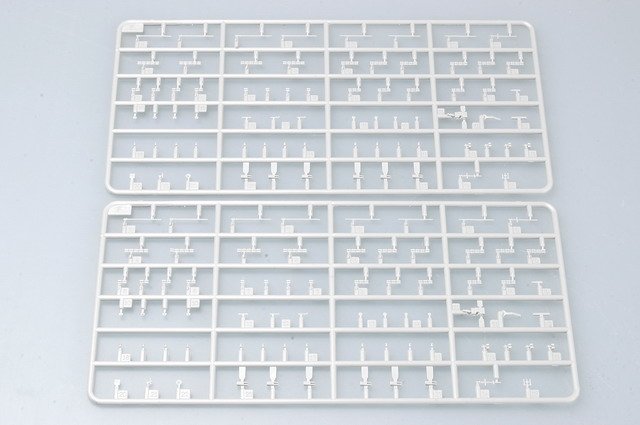 Trumpeter 05754 USS Theodore Roosevelt CVN-71 2006 1/700 – zdjęcie 15