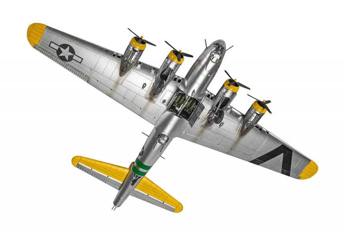 Airfix 08017B Boeing B17G Flying Fortress 1/72 – image 4
