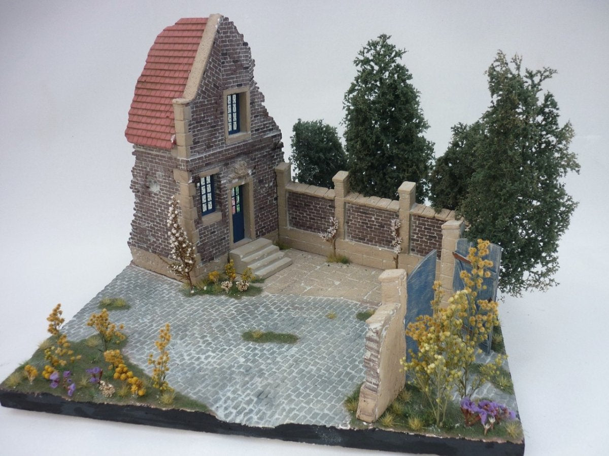 RT-Diorama 35214 Diorama-Base:&amp;quot;Backyard&amp;quot; 1/35 – zdjęcie 3