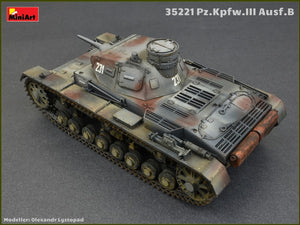 MiniArt 35221 Pz.Kpfw.III Ausf.B w/Crew 1/35 – zdjęcie 4