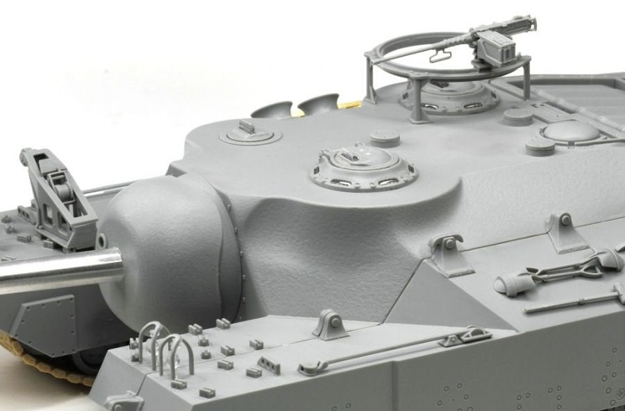 Dragon 6750 T28 Super Heavy Tank 1/35 – image 8