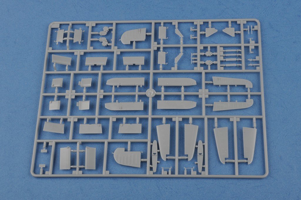 Hobby Boss 80388 F4U-4B Corsair 1/48 – zdjęcie 9