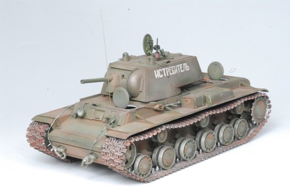 Zvezda 3539 KV-1 Soviet Heavy Tank 1/35 – zdjęcie 4