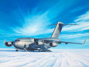 Revell 03747 Boeing C-17A Globemaster III 1/144