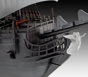 Revell 05499 Black Pearl 1/150 – zdjęcie 4