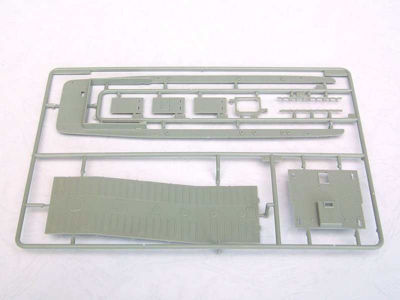 Trumpeter 07213 WW2 LCM 3 USN Vehicle Landing Craft 1/72 – zdjęcie 6