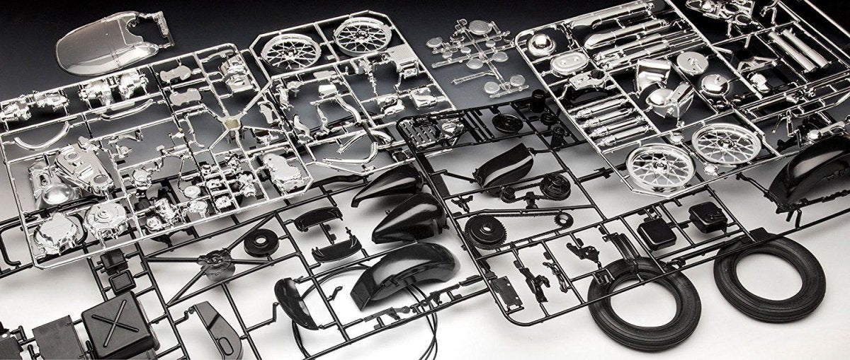 Revell 07915 US Police Motorbike 1/8 – image 3