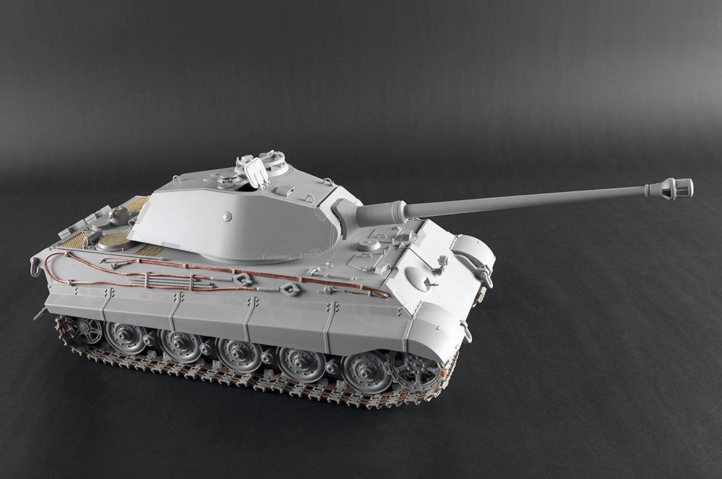 Trumpeter 00948 German Tiger II Heavy Tank - Porsche Turret Early Production 1/16 – zdjęcie 8