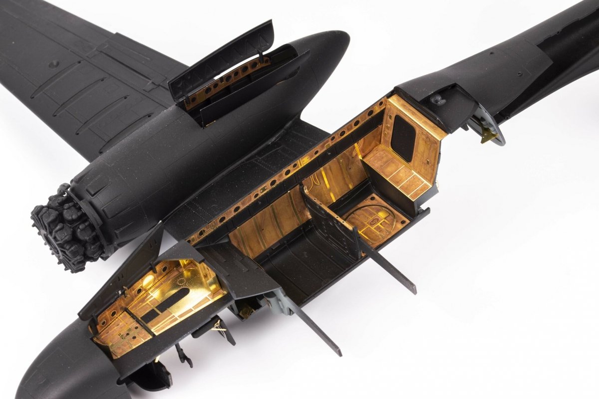 Eduard 481080 B-26K Invader exterior &amp;amp; undercarriage ICM 1/48 – zdjęcie 3