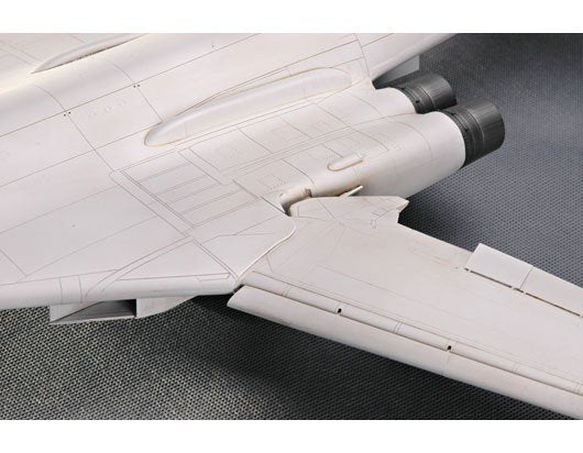 Trumpeter 01620 Tu-160 BLACKJACK 1/72 – zdjęcie 6