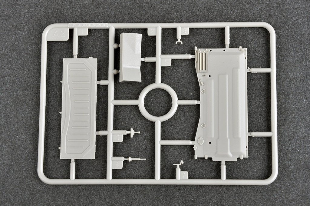 Trumpeter 09610 Russian T-72B3 with 4S24 Soft Case ERA &amp;amp; Grating Armour 1/35 – zdjęcie 20