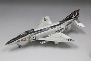Fine Molds 72743 U.S. Navy Jet Fighter F-4J “USS Midway 1978” 1/72 – zdjęcie 2